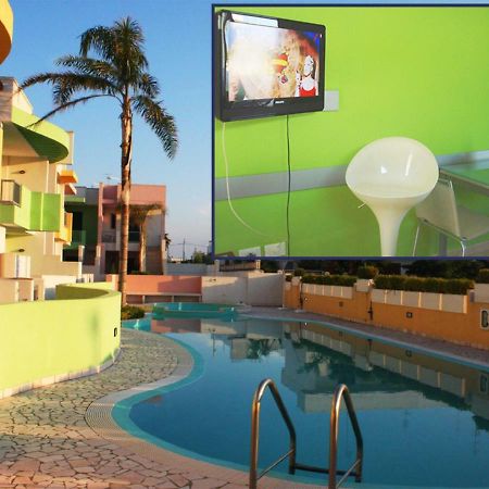 Con Piscina E Garage A 300 M Da Spiaggia E Centro Торре-дель-Орсо Екстер'єр фото